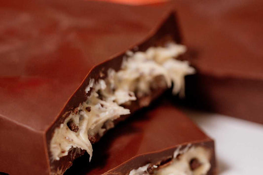 Descubra o chocolate de origem sem adição de açúcar que transforma a sua rotina